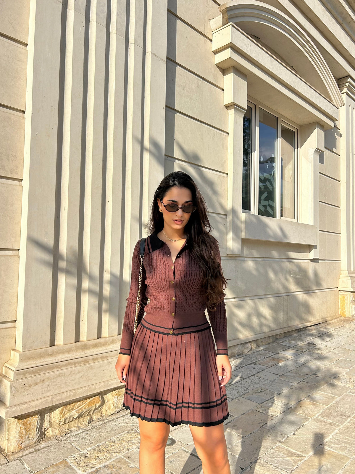 Kostum material deve