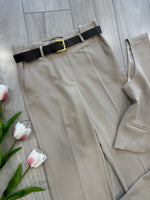 Kostum jelek+ pantallona