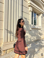 Kostum material deve