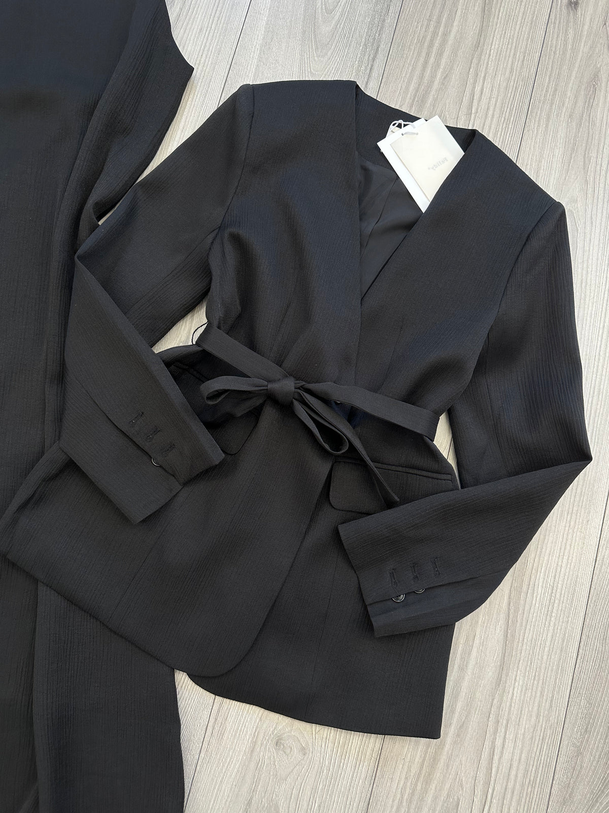 Kostum fustan + xhakete